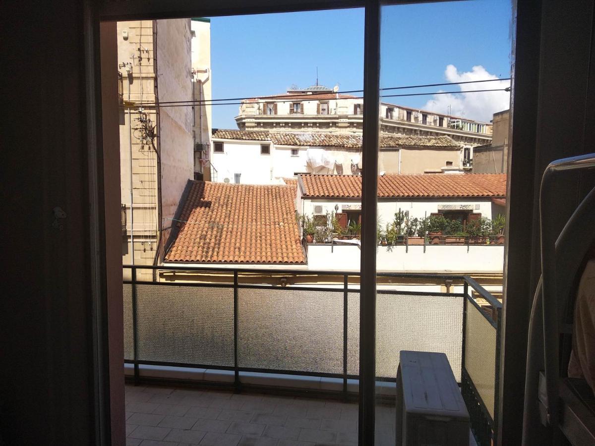 Casa Studenti E Giovani Turisti Fkk - Giochi Di Societa Ed Intimo Party - Volontari Benvenuti Appartement Palermo Buitenkant foto