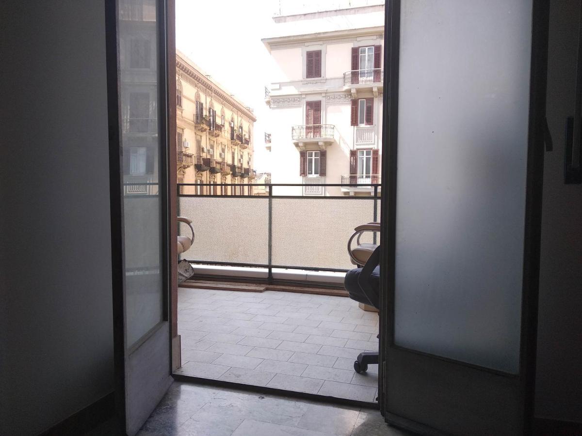 Casa Studenti E Giovani Turisti Fkk - Giochi Di Societa Ed Intimo Party - Volontari Benvenuti Appartement Palermo Buitenkant foto