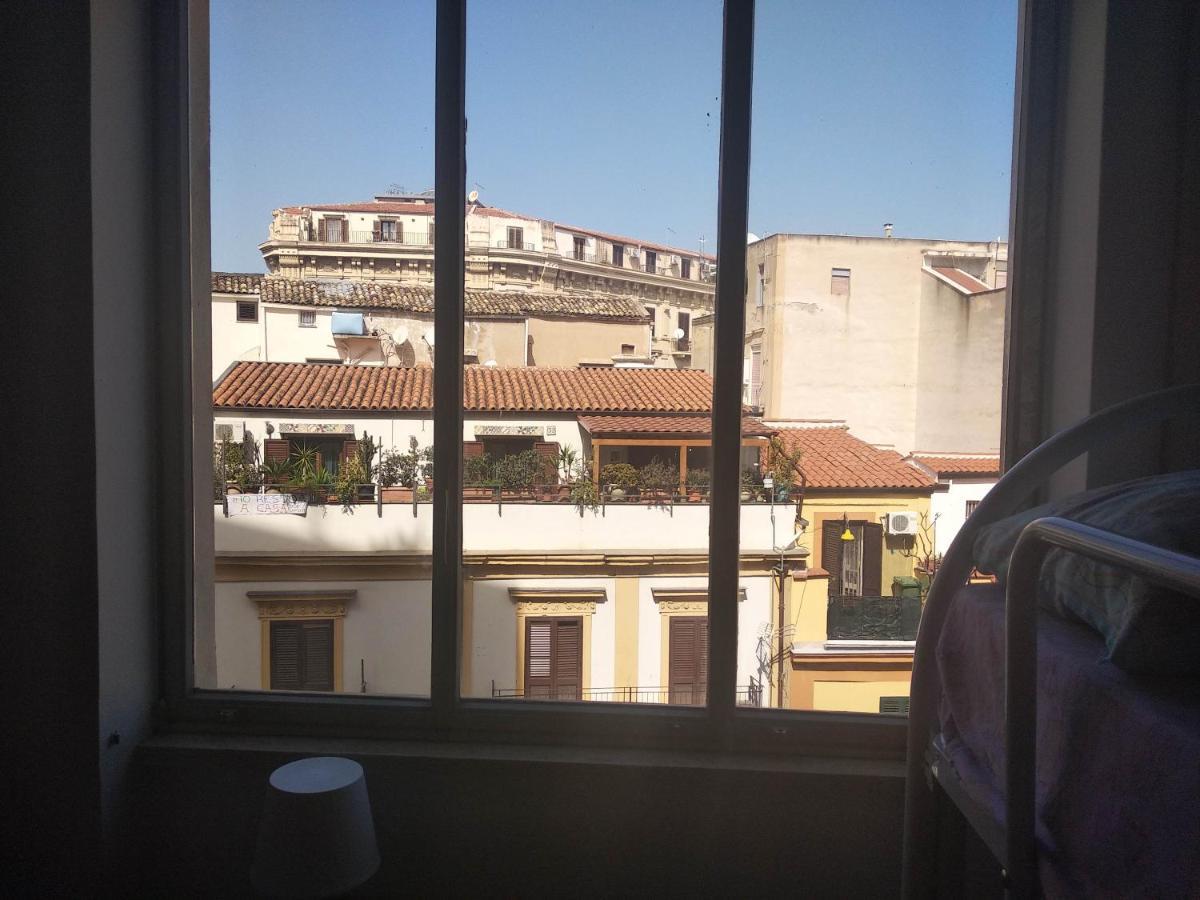 Casa Studenti E Giovani Turisti Fkk - Giochi Di Societa Ed Intimo Party - Volontari Benvenuti Appartement Palermo Buitenkant foto