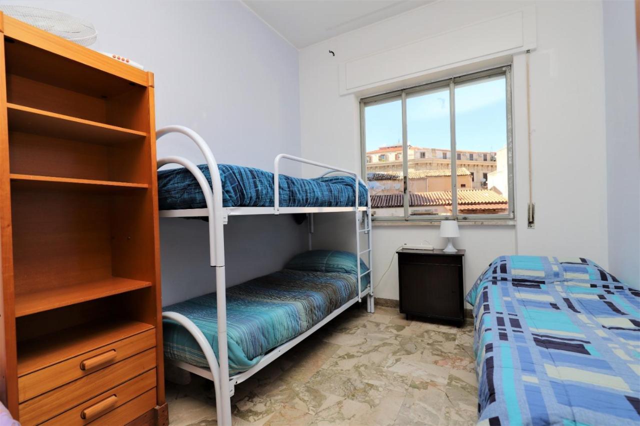 Casa Studenti E Giovani Turisti Fkk - Giochi Di Societa Ed Intimo Party - Volontari Benvenuti Appartement Palermo Buitenkant foto